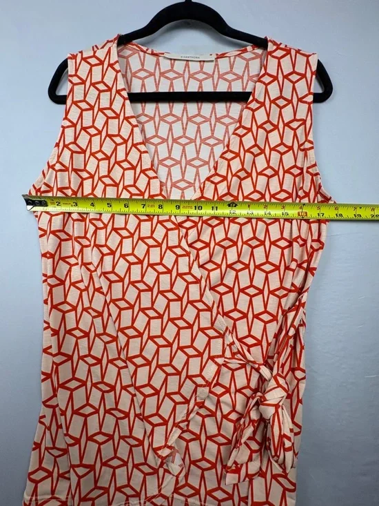 41 Hawthorn Sleeveless Wrap Stretch Top Coral Geometric Print Tie Waist Size L - Picture 5 of 5